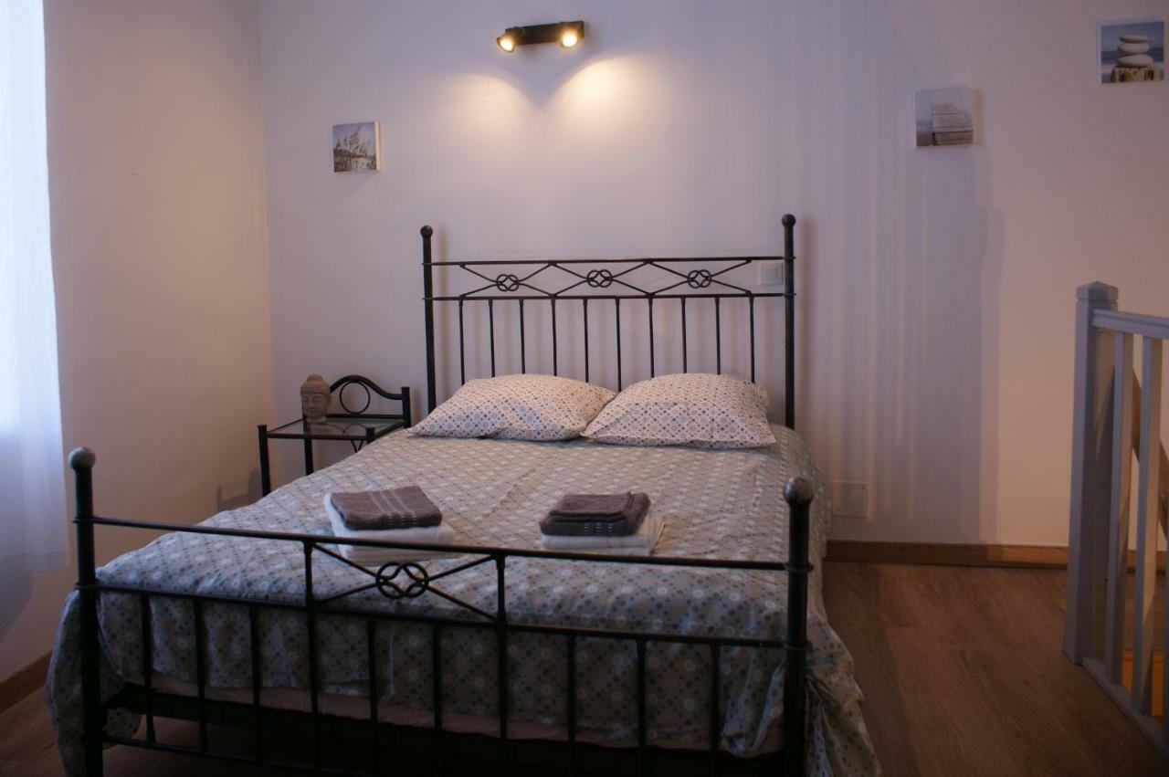 Ferienwohnung Duplex Des Recollets Villeneuve-lès-Avignon Exterior foto